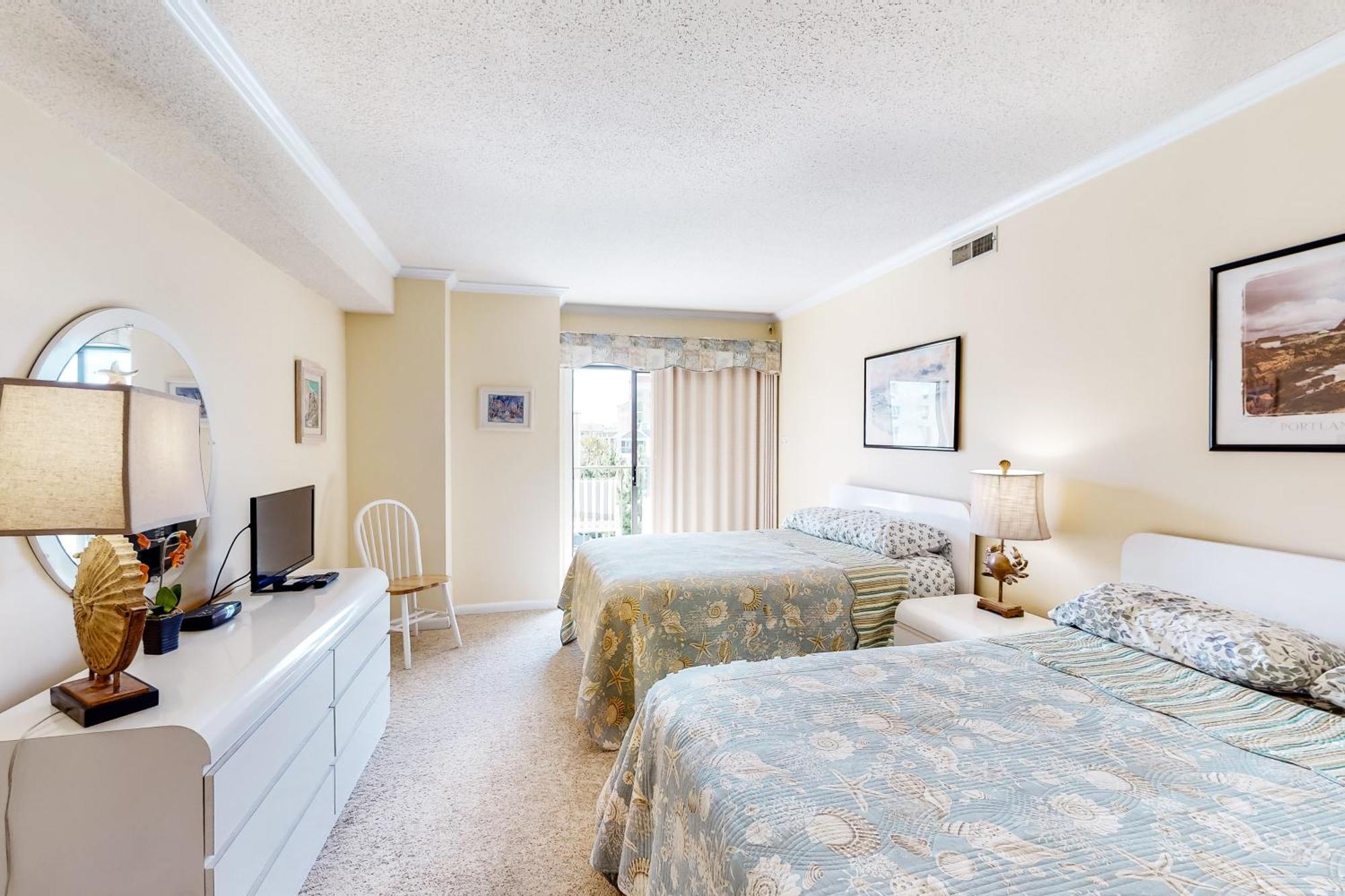 Royal Hawaiian Apartment Ocean City Room photo